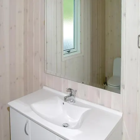 Four Bedroom Holiday In * Strandby